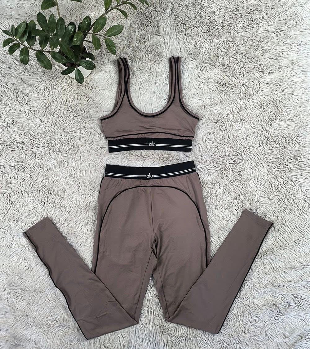 Whole set (top & bottom) ✨ Preorder ✨